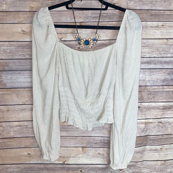 *FREE w purchase eligible* BaubleBar Peach & Blue Sparkly Necklace * - Picture 3 of 5